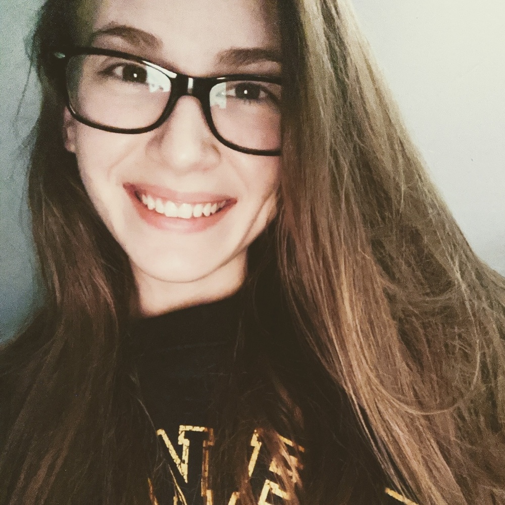 Meet your Posher, Anna